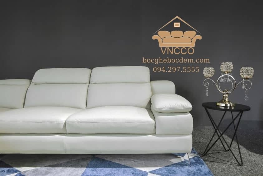 Các sản phẩm tốt nhất để làm sạch ghế sofa giả da trắng